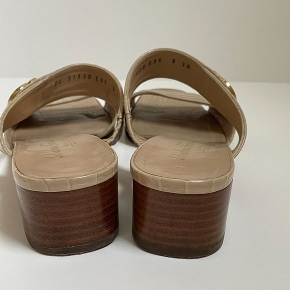 Salvatore Ferragamo Nude Leather Crocodile Embossed Slide Sandals Low Heel Sz 9 - Picture 9 of 15